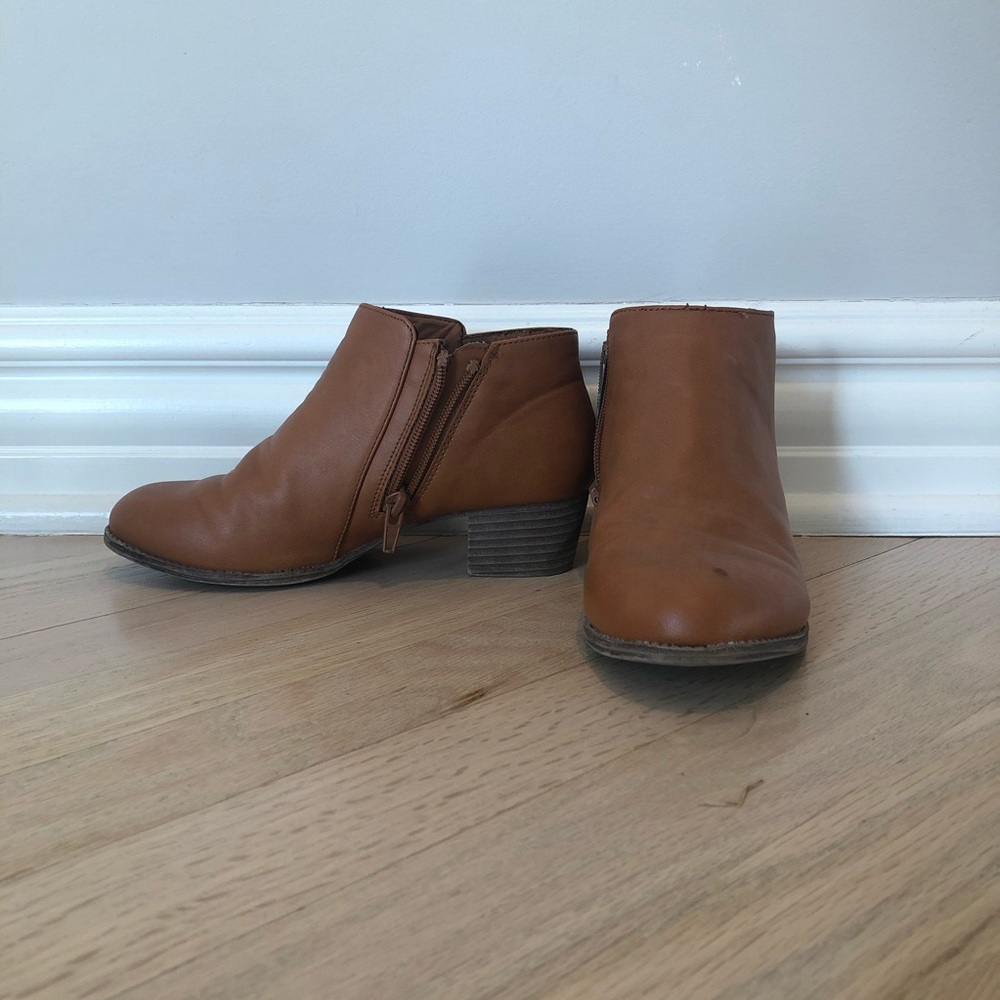 Old Navy girls boots